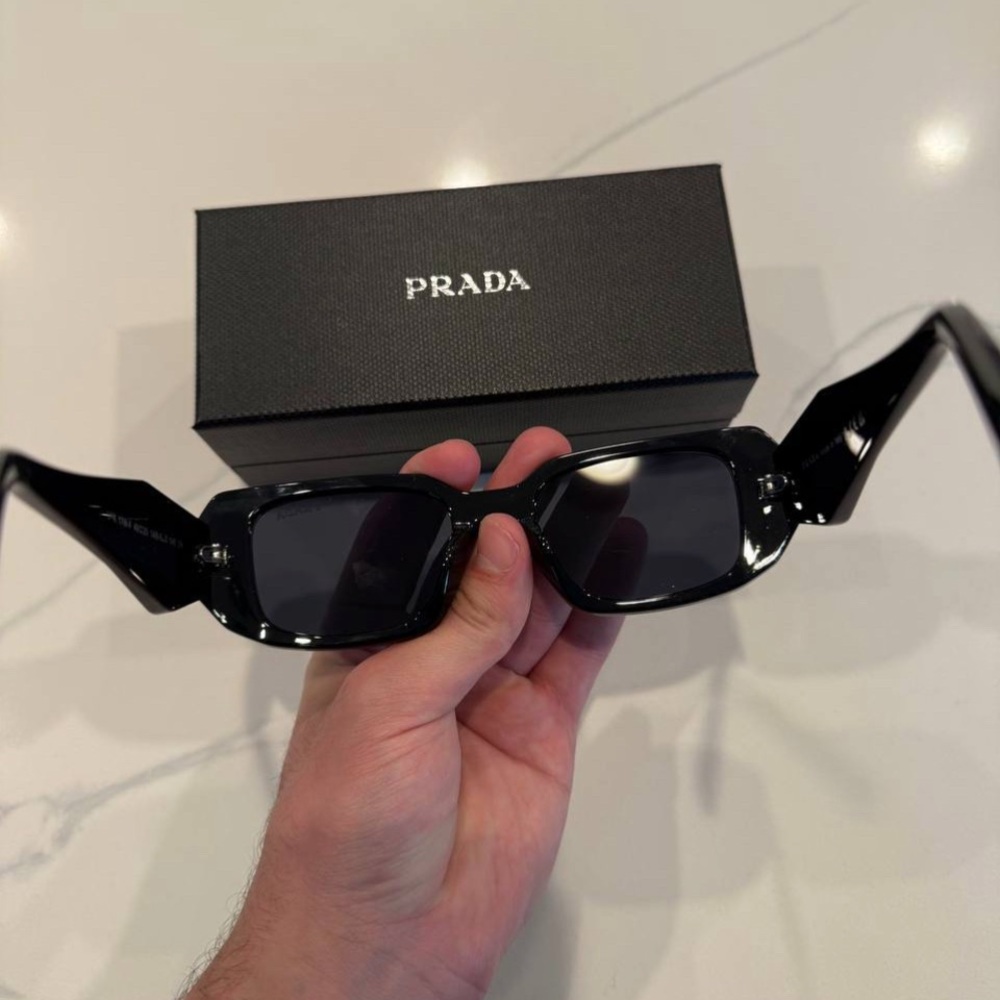 Prada sunglasses model 17ws - Picture 3 of 4